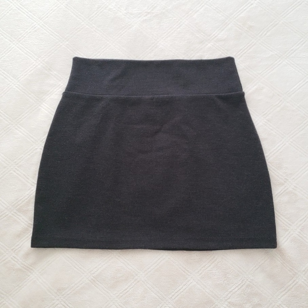 mini skirt